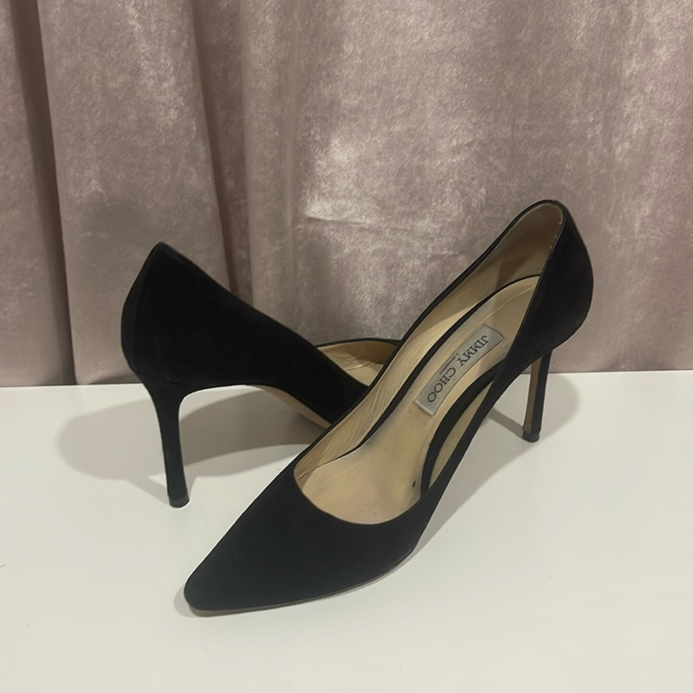 JIMMY CHOO Black suede pointed pumps        ROMY 85
